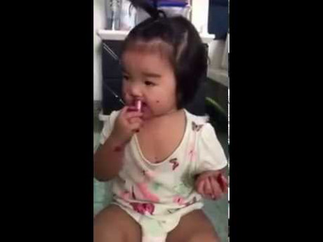 mai cong viec de con tu choi me ta hoa khi thay canh tuong nay khi quay lai