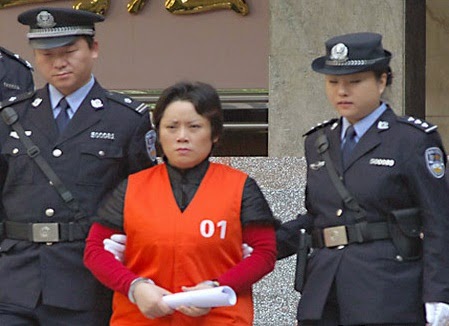 bi an ve su sa doa cua ba trum mafia tq nuoi 16 nhan tinh tre de mua vui