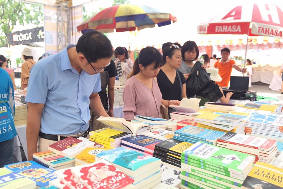 khai mac hoi sach ha noi lan thu 4 voi chu de sach va khoi nghiep
