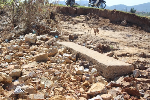 quang binh de ngan man bo nam song gianh dang sat lo nghiem trong