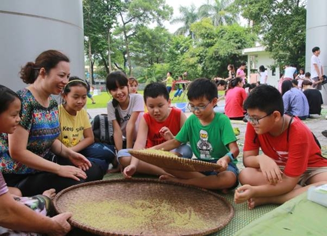 diem danh nhung dia diem vui choi va cac hoat dong trung thu tung bung khap ca nuoc ma ban khong the bo qua