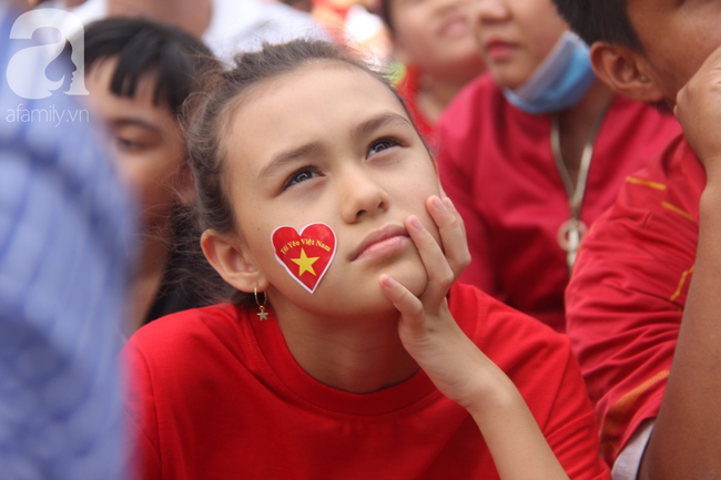 thua uae tren loat luan luu dinh menh nguoi ham mo van danh nhung tinh cam tuyet voi nhat cho olympic viet nam