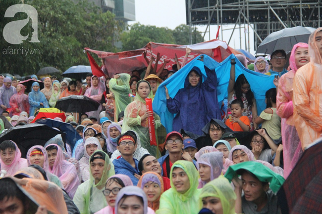 thua uae tren loat luan luu dinh menh nguoi ham mo van danh nhung tinh cam tuyet voi nhat cho olympic viet nam