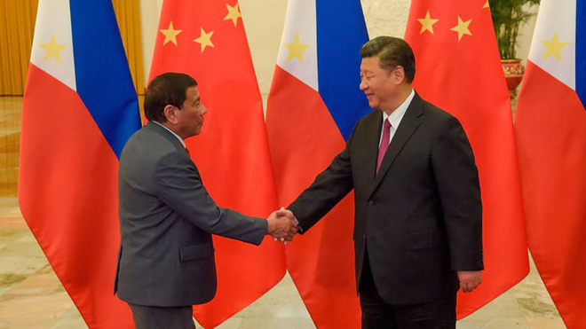 philippines thang thung cu tuyet trung quoc ho tro cuu chien ham mac can tren bien dong