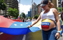 bao loan o venezuela sau tuyen bo dao chinh