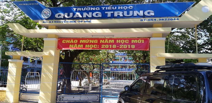 hue xu ly nghiem ca c truo ng cho nghi ho c sau khai gia ng de chen chu chen anh va vui choi
