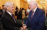 chu tich quy quoc te con duong hoa binh viet nam o trong tim toi tu giay phut dau tien