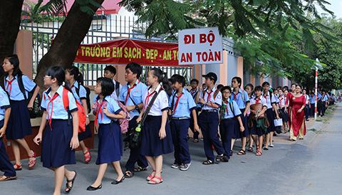 ha noi dang nghien cuu quy hoach con duong di bo den truong cho hoc sinh