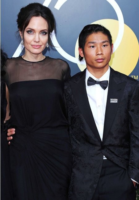pax thien ra dang ngoi sao tu tin ho tong me angelina jolie dao pho