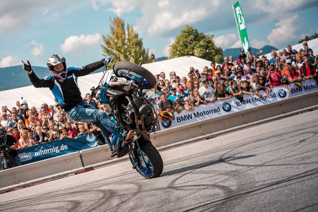 bmw joyfest bmw motorrad day lan dau tien duoc to chuc tai viet nam