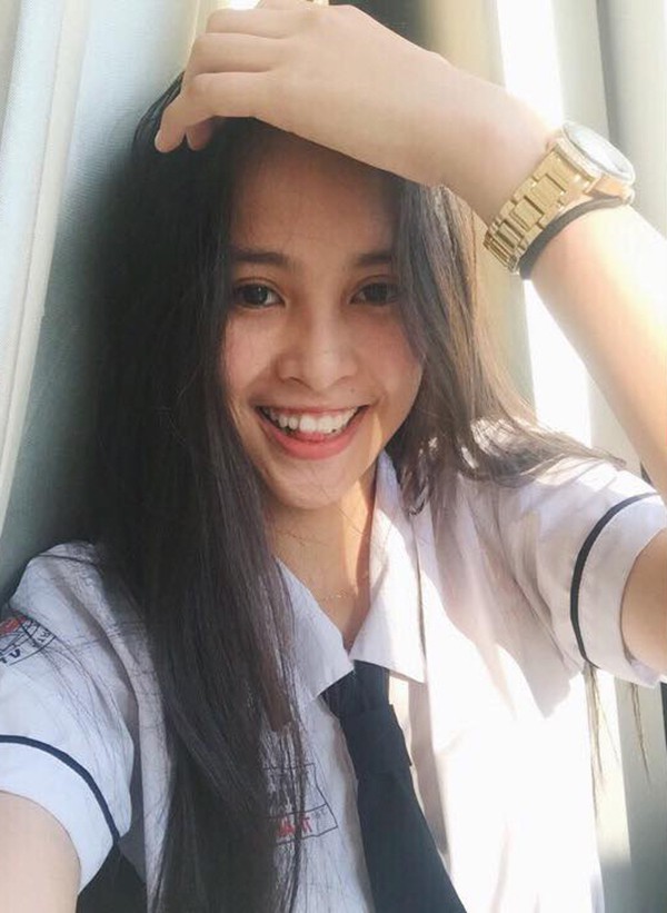 sao viet hoc cung truong voi hoa hau tieu vy nguoi truot tot nghiep ke diem thap let det