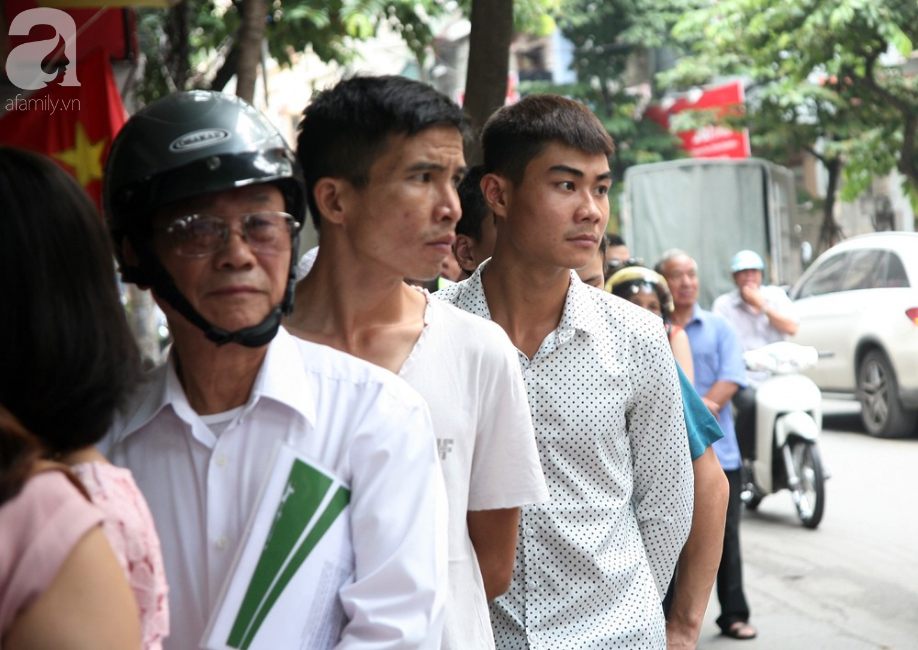 qua dong nguoi keo den mua banh trung thu tuyen pho thuy khue tac nghen