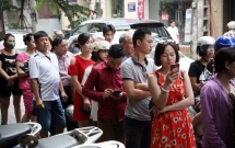 ha noi thu giu 10000 banh trung thu banh sua chua nhap lau tu trung quoc