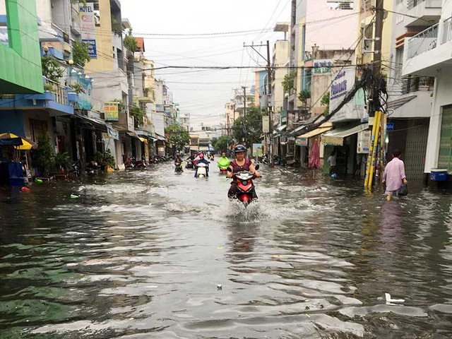 tp hcm de nghi lam ro nhung khuat tat tai du an tram bom chong ngap duong kinh duong vuong
