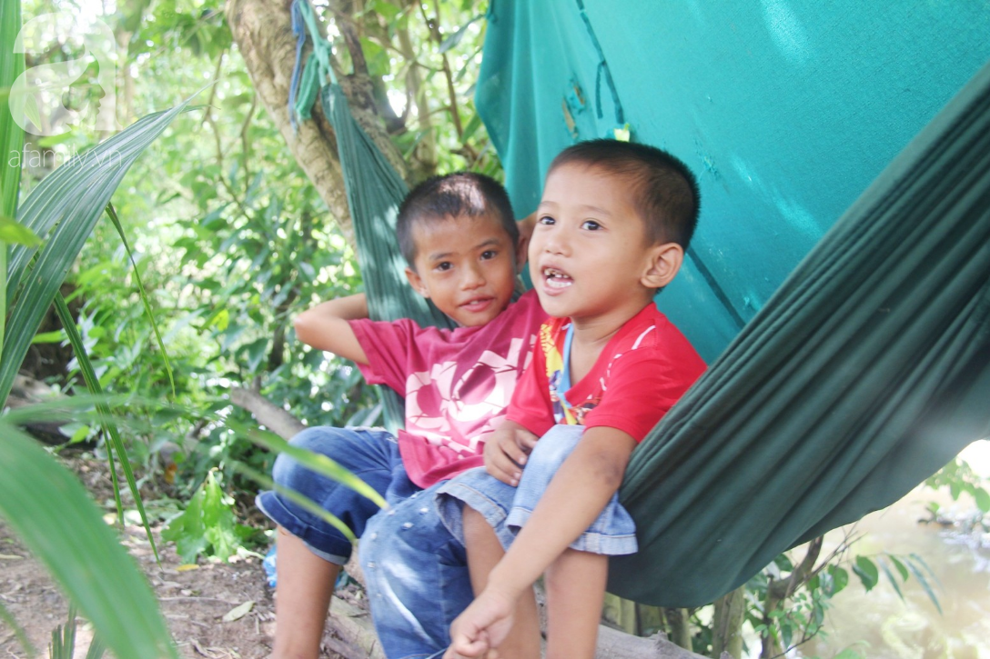 me bo roi hai dua tre vao vien cham cha benh tat tui con duoc an no gio chi mong cha mau khoe lai