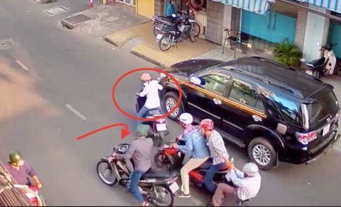 di lay tien ban dat doi vo chong bi cuop hon 2 ty o sai gon