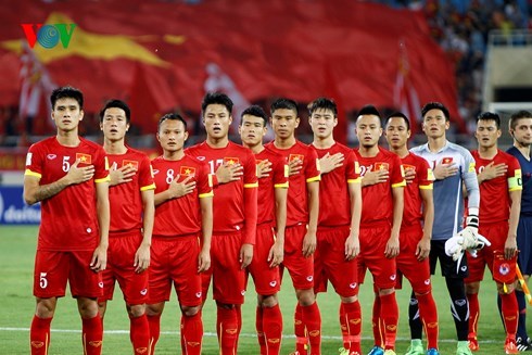 dt viet nam chot danh sach tran gap thai lan luong di tro lai