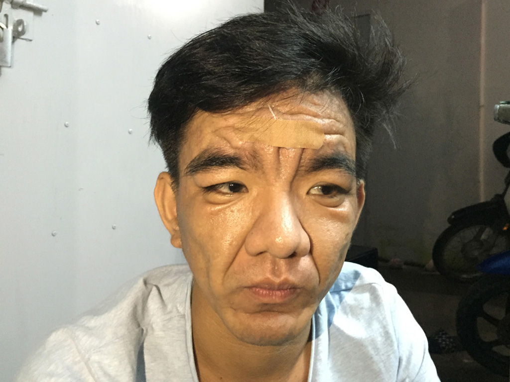 chang trai 23 tuoi dep nhat xom bien thanh ong lao