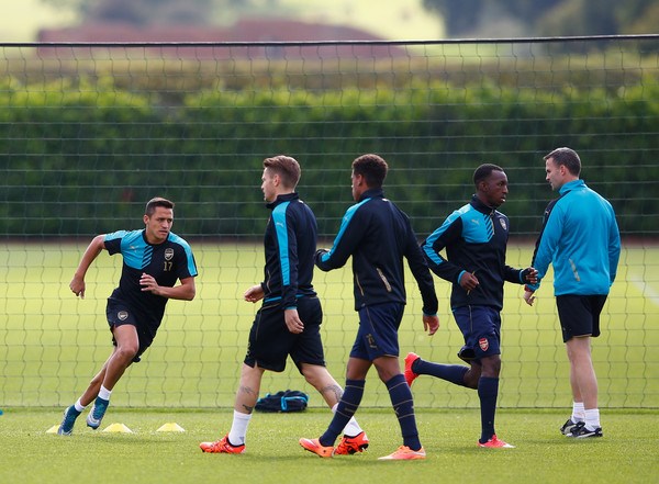 arsenal xem nhu da bi loai khoi champions league