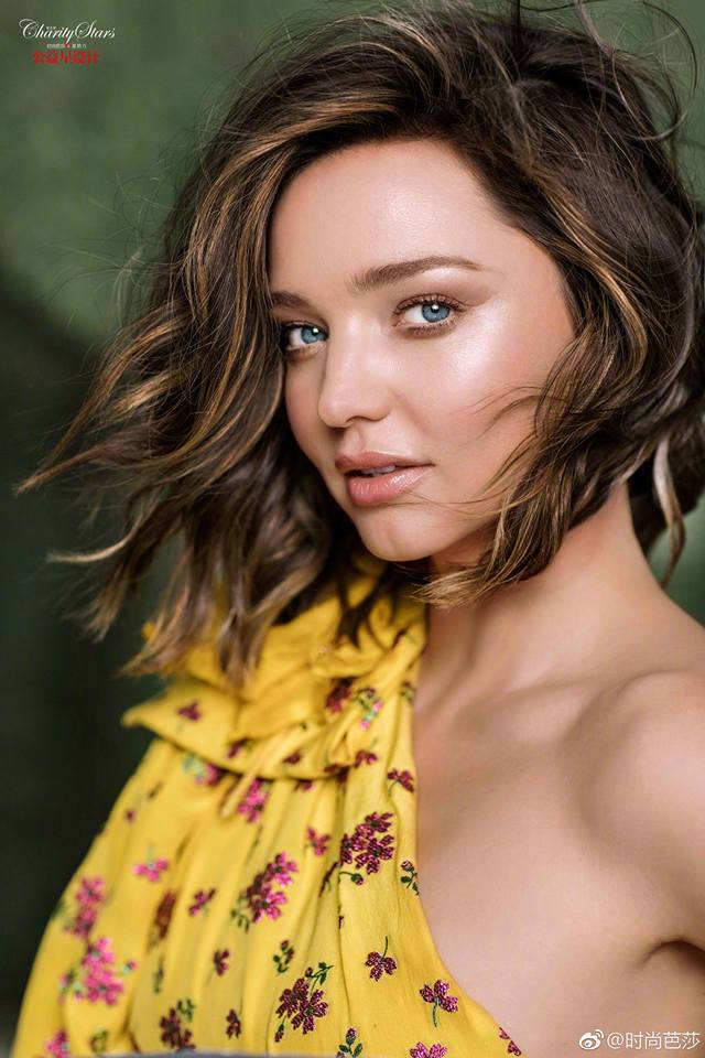khong the roi mat khoi than hinh nuot na van nguoi me cua miranda kerr