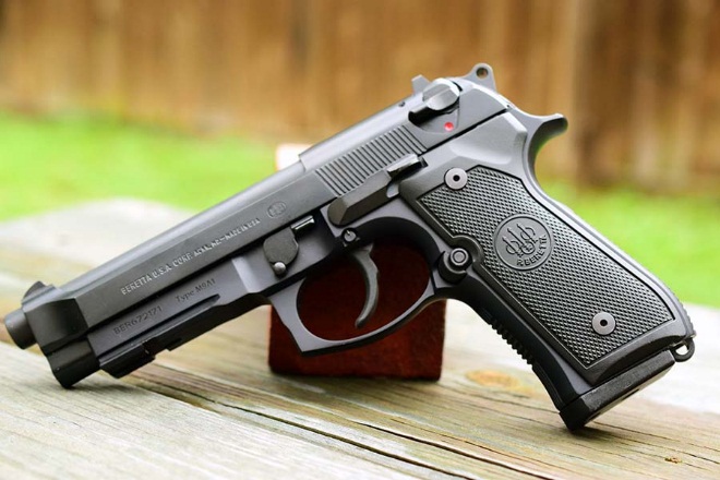 mk 23 sung ngan hoan hao cua biet kich navy seal