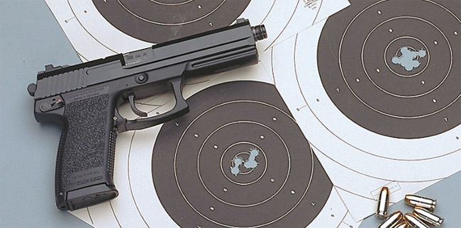 mk 23 sung ngan hoan hao cua biet kich navy seal