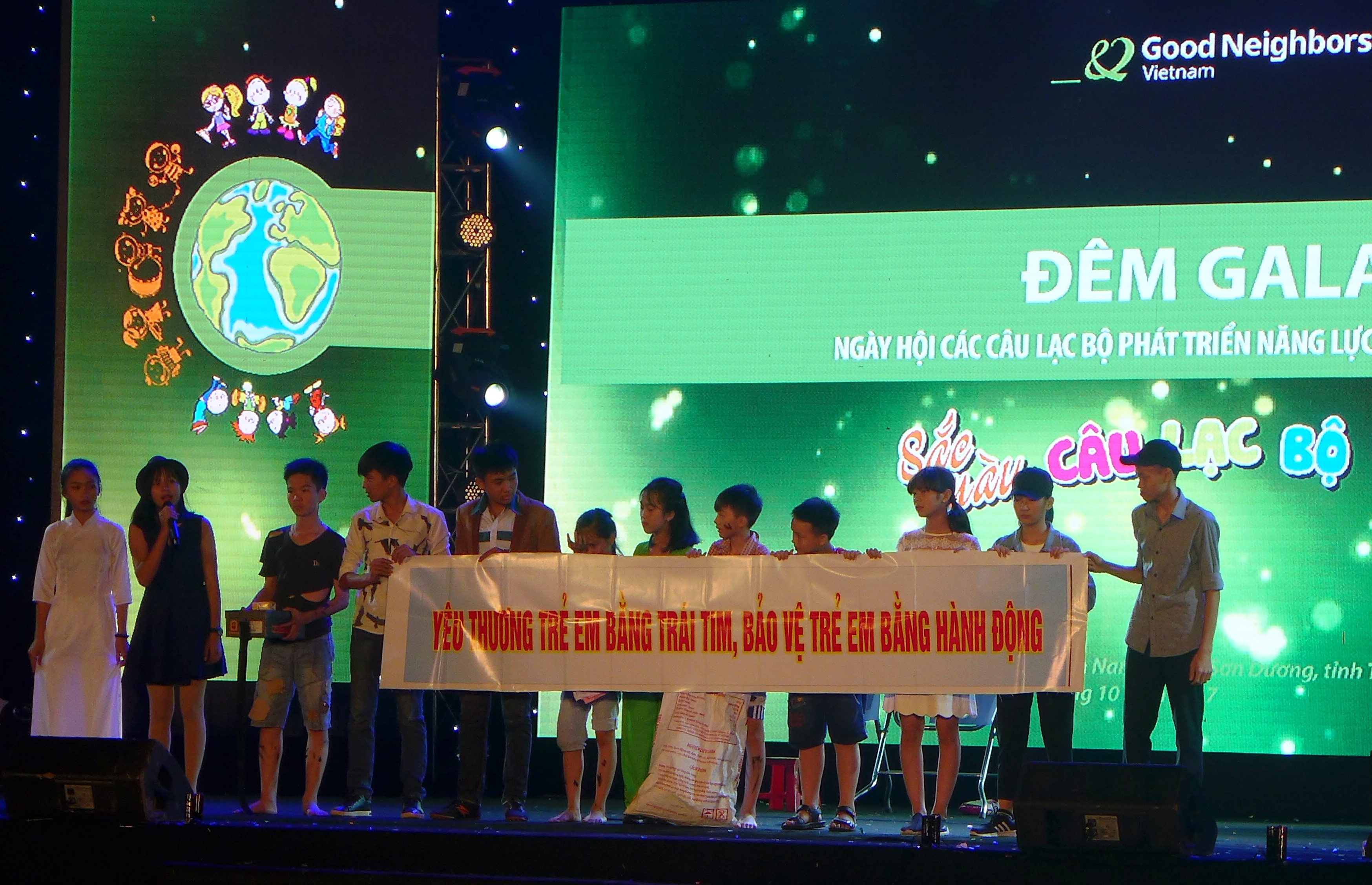 ron rang ngay hoi cac cau lac bo phat trien nang luc tre em tai tuyen quang