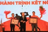 duoi viec nhan vien fpt shop danh khach hang