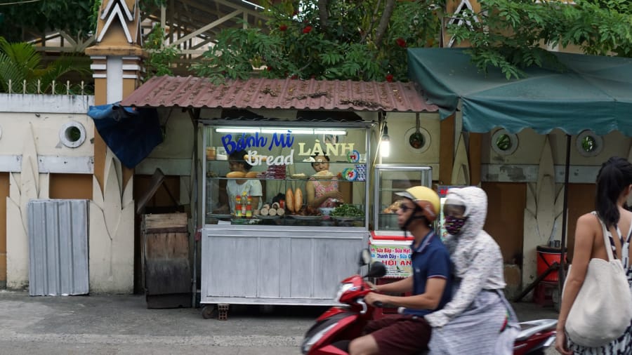 cnn diem danh cac loai banh mi ngon nhat the gioi tai hoi an
