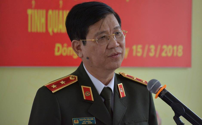 cong an se xu ly neu co can bo bao ke cho cac doi tuong o cho long bien