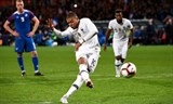 kylian mbappe bi nhiem covid 19