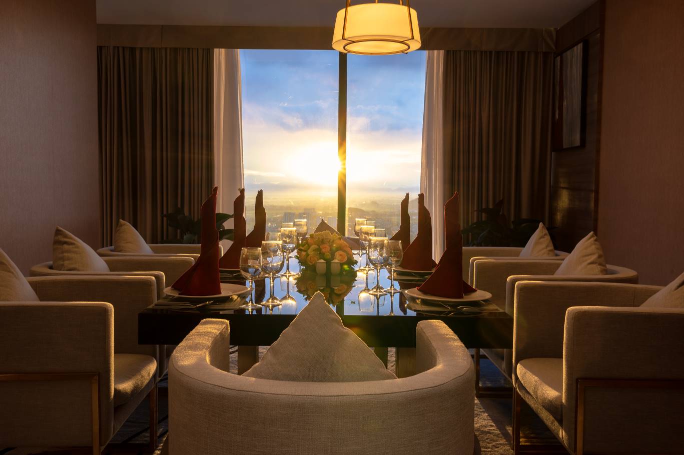 kham pha nhung dau an tao nen bieu tuong cua chuoi vinpearl hotels