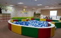 video tai xe taxi cam con nhi khuc choang khach nhat ban gay phan no