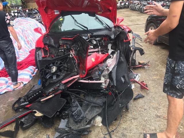 mxh lan truyen hinh anh sieu xe ferrari 16 ty dong duoc cho la cua ca si tuan hung gap tai nan nat dau