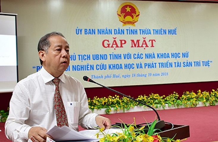 hue lanh dao tinh gap mat cac nha khoa hoc nu nhan ngay phu nu viet nam