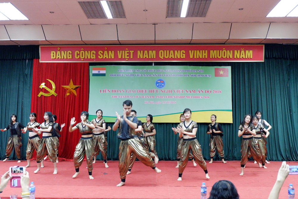 gan ket tinh huu nghi viet nam an do qua giai dieu