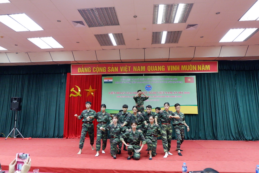 gan ket tinh huu nghi viet nam an do qua giai dieu