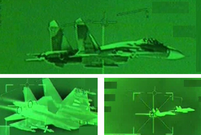 su 27sm nga bi cf 18 canada tom song tren vung troi bien den