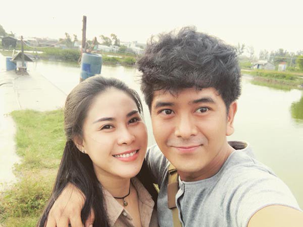 hinh anh sexy hiem hoi cua ban gai hung thuan dat phuong nam