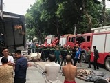 video nha 2 tang tren pho hang bong do sap trong dem