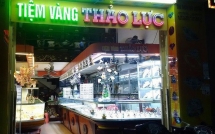 video can canh cong an kham xet nhat cuong mobile thu giu nhieu mat hang