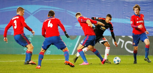 mu cska moscow cho hang cong khai hoa