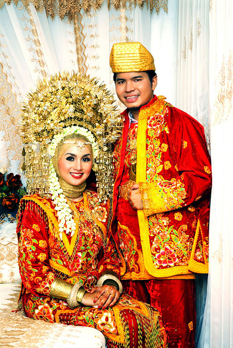 trang phuc cuoi truyen thong tuyet dep o cac nuoc chau a