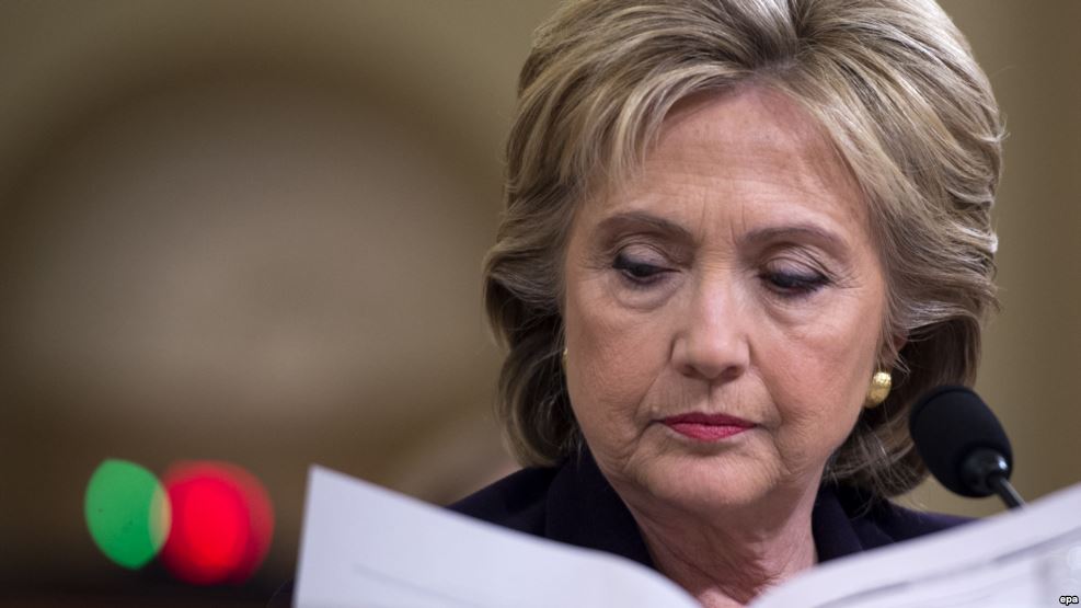 fbi cong bo ket qua dieu tra be boi email cua ba clinton
