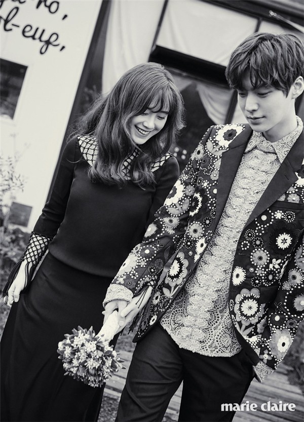 vo chong nang co goo hye sun tinh cam nam tay hen ho tren pho