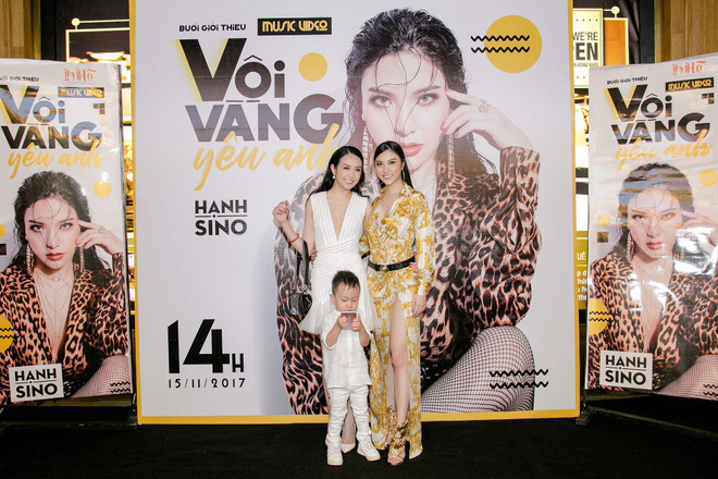 tuan hung va vo con vao sai gon chuc mung hanh sino ra mv moi