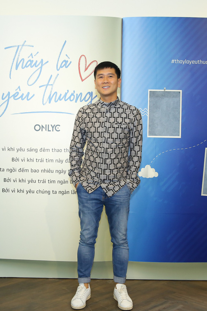 me hai con luu huong giang vay trang xinh tuoi noi bat giua dan sao