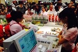 ngay cang nhieu dai gia ban le the gioi hut hoi tai viet nam