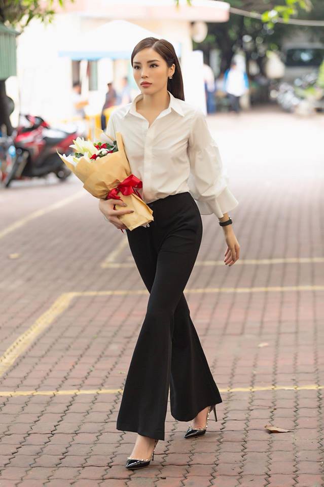 soi nhat cu nhat dong cua sao viet 2011