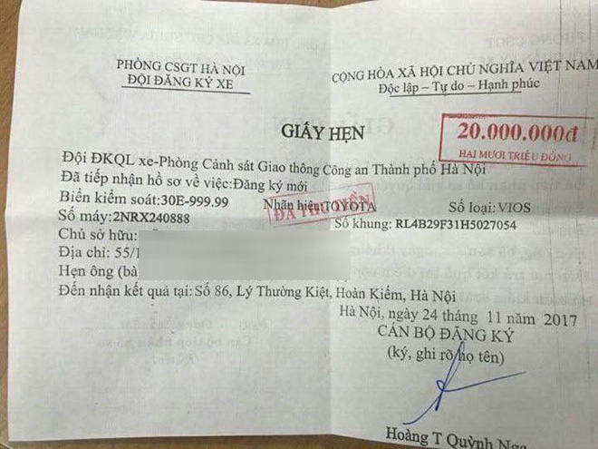 2 o to mang bien so sieu vip 99999 mot xe bat ngo mang bien moi